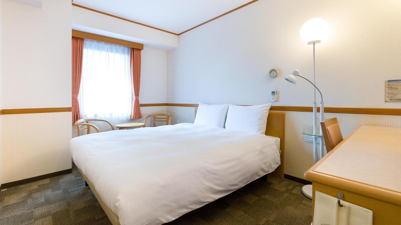 Toyoko Inn Naha Omoromachi Ekimae Exterior photo